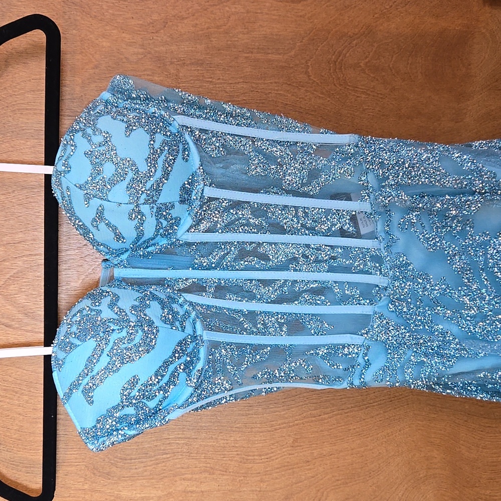 Jovani NWT Gown 6 - Picture 2 of 5
